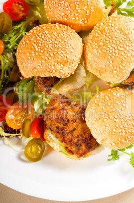 mini chicken burgers