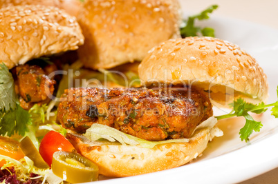 mini chicken burgers