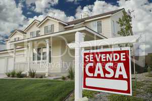 Se Vende Casa Spanish Real Estate Sign and House
