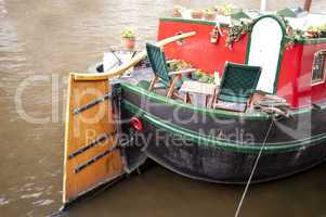 house boat in amsterdam