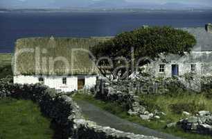 Farmhaus auf den Aran Inseln, Irland
