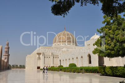 Sultan Qaboos Moschee - Innenhof