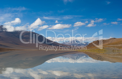 mountain, reflecting in the lake, bolivia