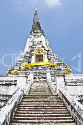 Wat Phu Khao Thong