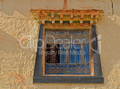 architectural details of songzanlin tibetan monastery