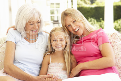 Mutter, Großmutter und Tochter