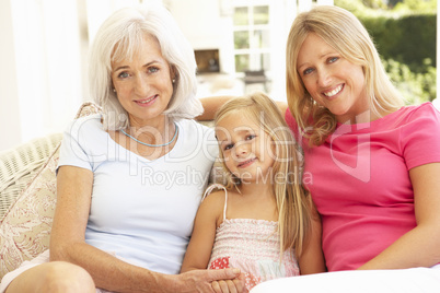 Mutter, Großmutter und Tochter