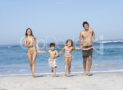 Familie am Strand