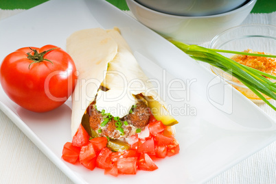 falafel wrap