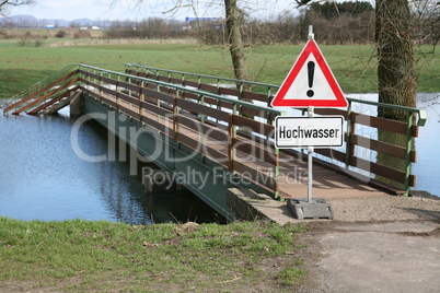 Achtung, Hochwasser