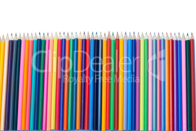 Color pencils vertical alignment