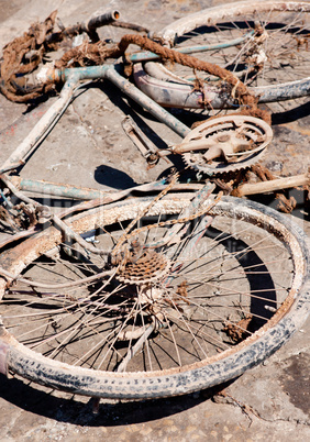 Abandoned Rusty Bike