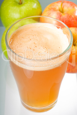 fresh apple juice