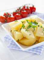 frische Petersilienkartoffeln / fresh parsley potatoes
