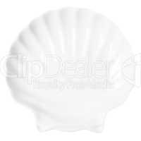 Shell-shaped plate.