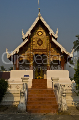 Wat Phra Kaeo Don Tao