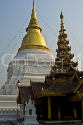 Wat Phra Kaeo Don Tao