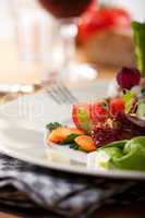 Nahaufnahme von frischen gemischten Salat