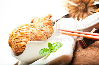 Thai curry puffs