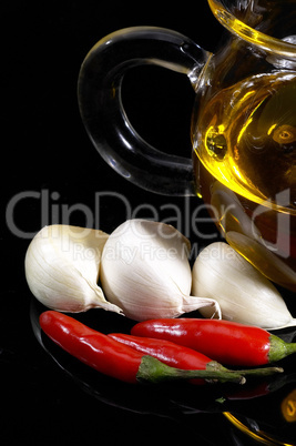 garlic extra virgin olive oil and red chili pepper