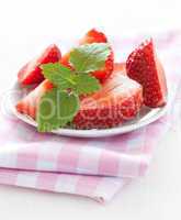frische Erdbeeren / fresh strawberries