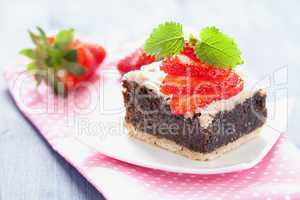 frischer Mohnkuchen mit Minze / fresh poppy seed cake with mint