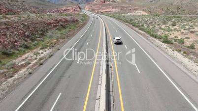 Desert highway traffic above HD 9198