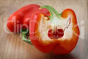 Roter Paprika - Red Bell Pepper