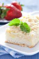 Streuselkuchen mit Apfel / crumble cake with apple