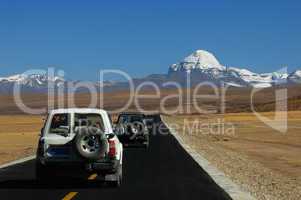 Jeep traveling in Tibet