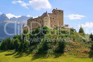 Nauders Burg - Nauders castle 01