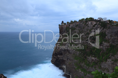 Ocean waves near Uluwatu temple