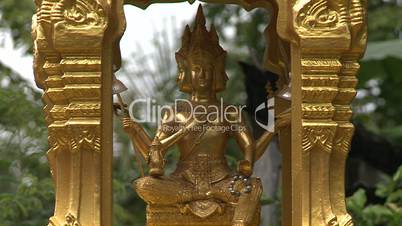 Goldene heilige Figur des Buddhismus