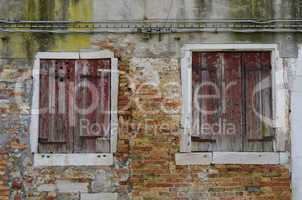 Fensterläden in Venedig