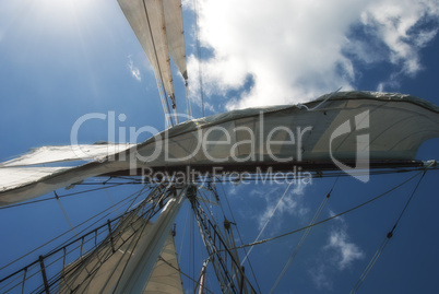 Sailing the Whitsundays