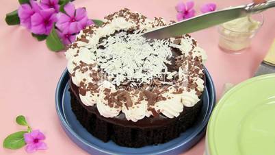 Slicing Mud Cake