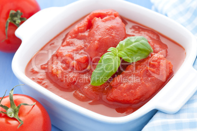 geschälte Tomaten / peeled tomatoes