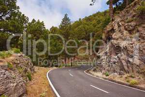 Bergstrasse zum Roque de los Muchachos