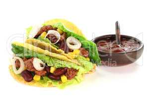mexikanische Tacos mit Rinderhackfleisch