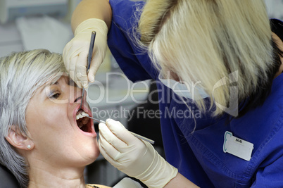 Zahnkontrolle
