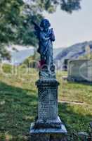 Statue of Eleanor in Harpers Ferry cemetery