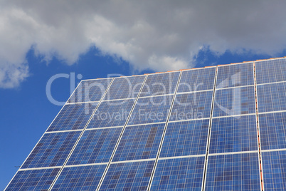Solarpanels vor blauem Himmel - Solar panels in the front of blue sky
