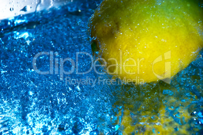 lemon and water drops