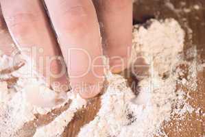 flour in the hand