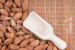 Nuts Almond