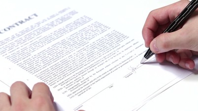 Signing business contract