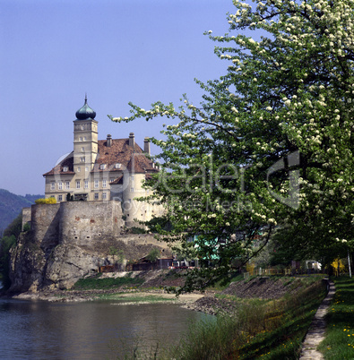 Schloss Schönbühel