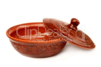 Annealed clay bowl and cover