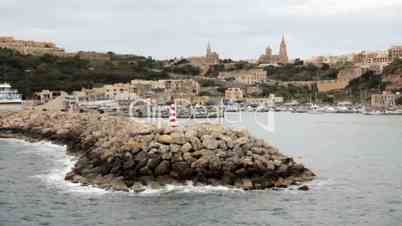Malta/ Gozo: Zufahrt auf den Hafen von Mgarr