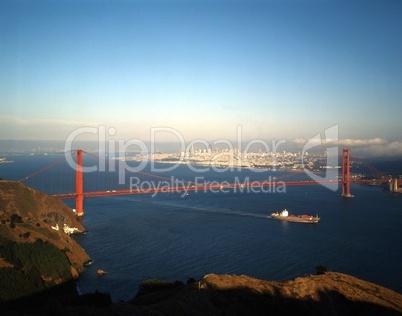 Golden Gate Bridge